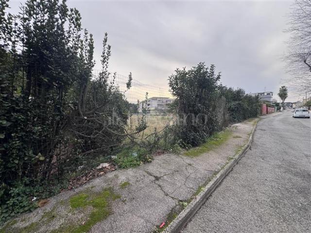 Terreno in vendita a San Giacomo, Roma Capitale