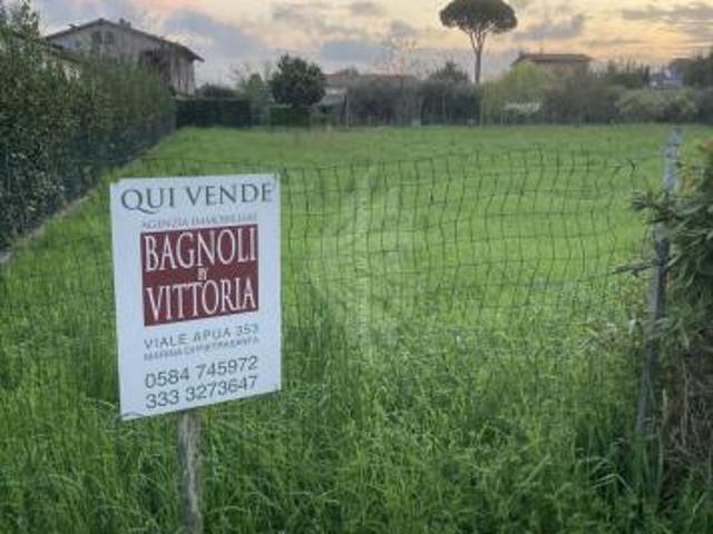 Terreno in vendita a Tonfano, Toscana