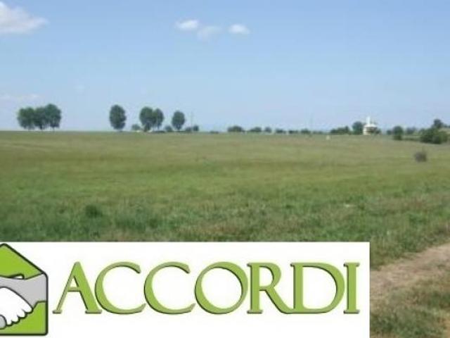 Terreno in vendita a Volpago Del Montello, Veneto
