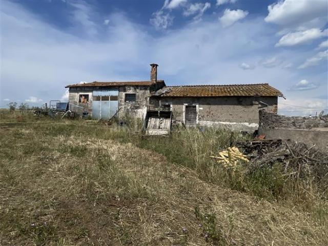 Terreno in vendita a Viterbo, Lazio