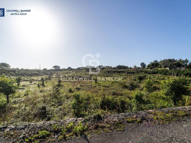 Terreno in vendita a Loreto, Acireale
