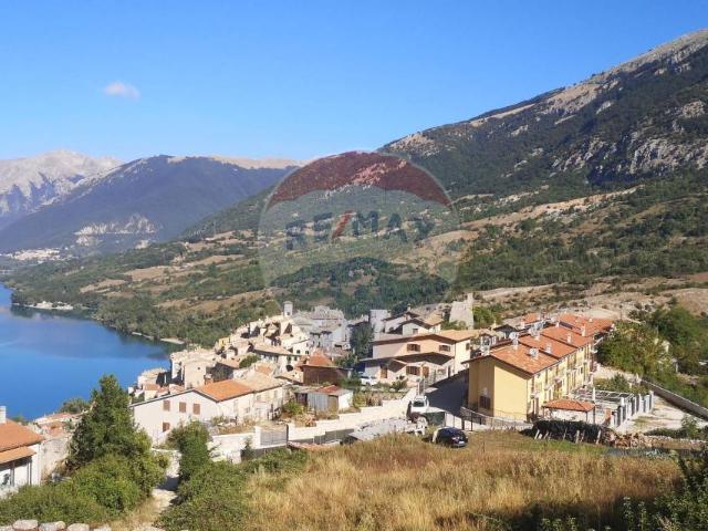 Terreno in vendita a Barrea, L'Aquila