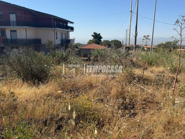 Terreno in vendita a Belpasso, Sicilia