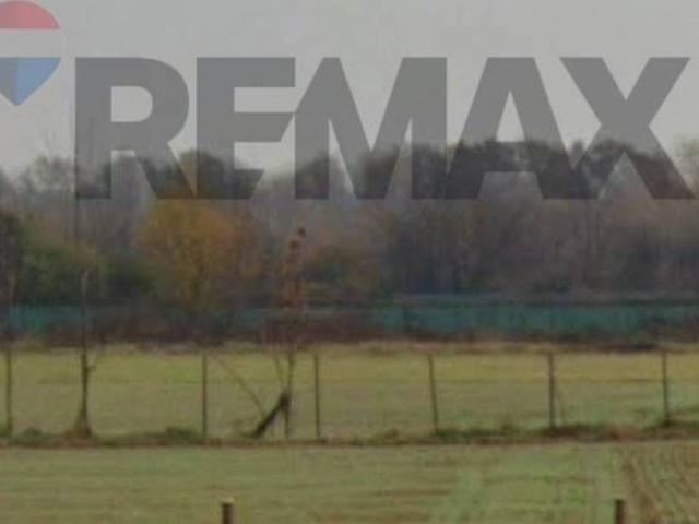 Terreno in vendita a Cairate, Lombardia