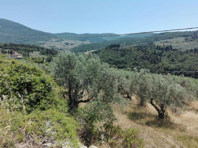 Terreno in vendita a Calenzano, Toscana