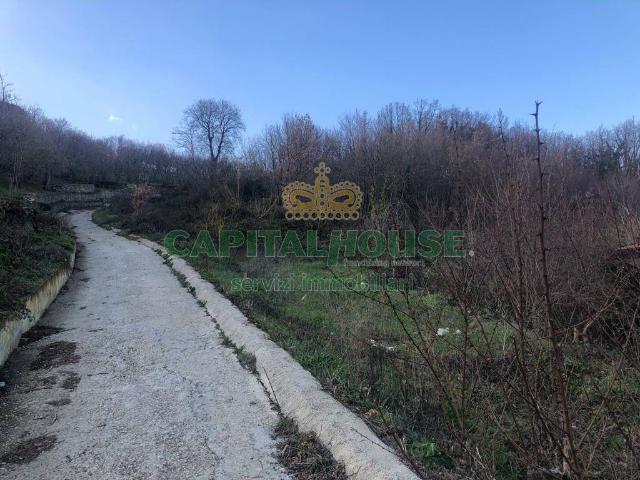 Terreno in vendita a Capriglia Irpina, Campania
