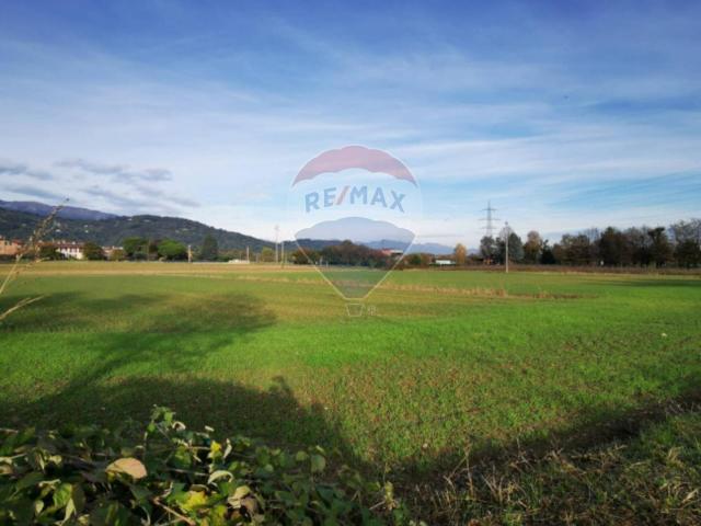 Terreno in vendita a Carvico, Lombardia