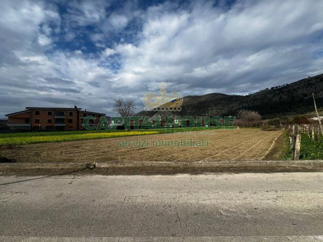 Terreno in vendita a Castel San Giorgio, Campania