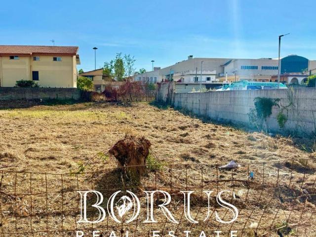 Terreno in vendita a Castel Volturno, Campania