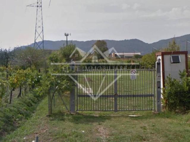Terreno in vendita a Castelnuovo Magra, Liguria