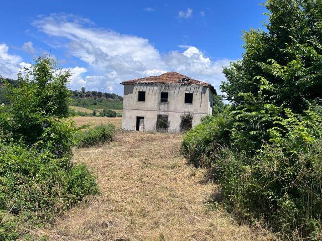 Terreno in vendita a Poggio dell'Asino, Roma Capitale