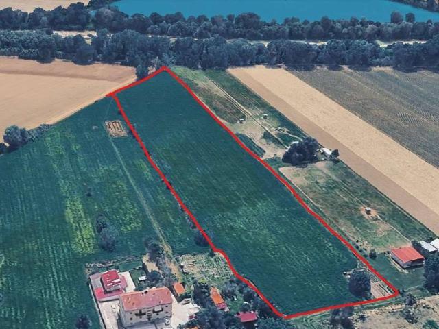 Terreno in vendita a Chiaravalle, Ancona
