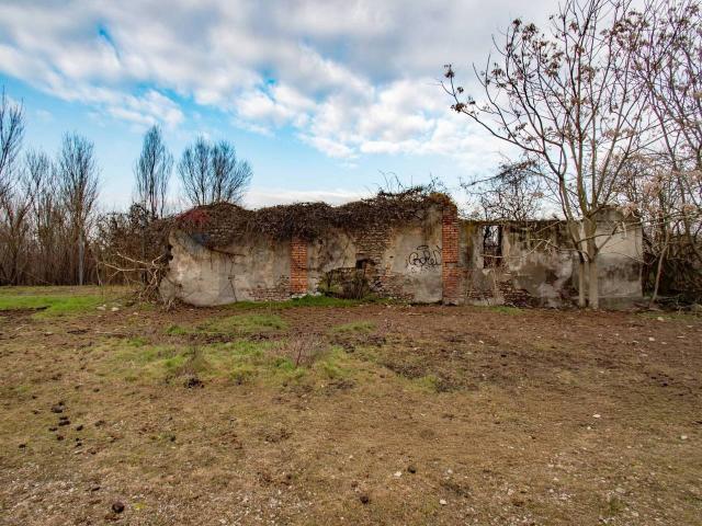 Terreno in vendita a Cologno Al Serio, Lombardia