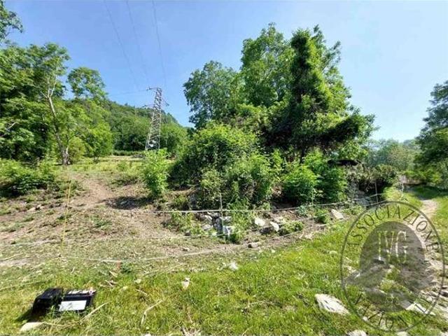 Terreno in vendita a Faedis, Friuli-Venezia Giulia
