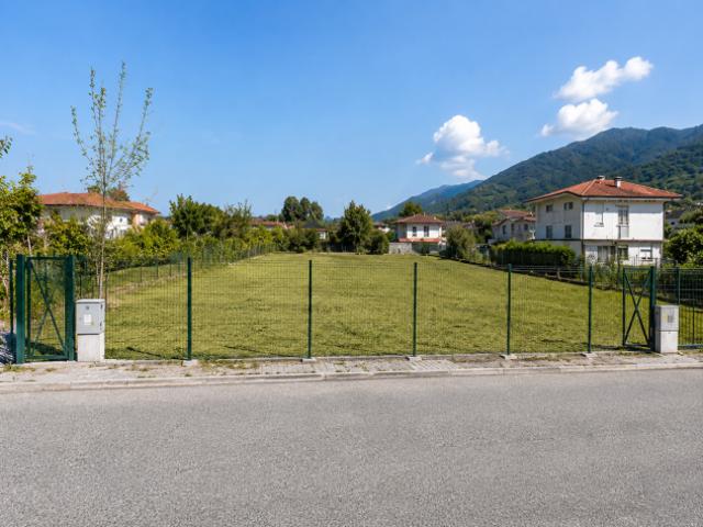 Terreno in vendita a Carrara, Massa-Carrara