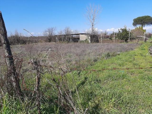 Terreno in vendita a Giugliano In Campania, Campania
