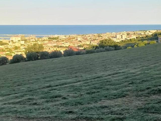 Terreno in vendita a Giulianova, Abruzzo