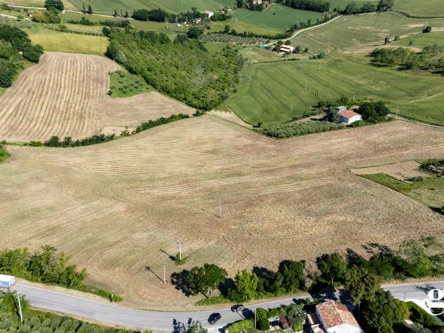 Terreno in vendita a Marche, Pesaro E Urbino