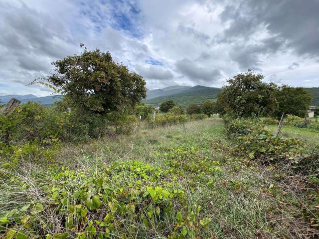 Terreno in vendita a Gualdo Tadino, Umbria