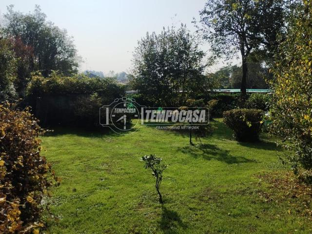 Terreno in vendita a Cimnago, Lentate sul Seveso