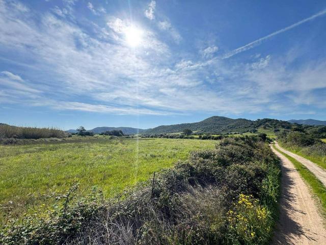 Terreno in vendita a Porto San Paolo, Sardigna/Sardegna