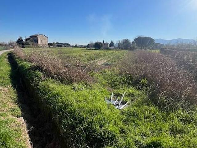 Terreno in vendita a Capannori, Toscana