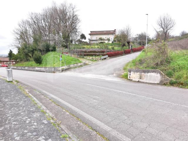 Terreno in vendita a Manocalzati, Campania