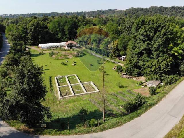 Terreno in vendita a Medolago, Lombardia