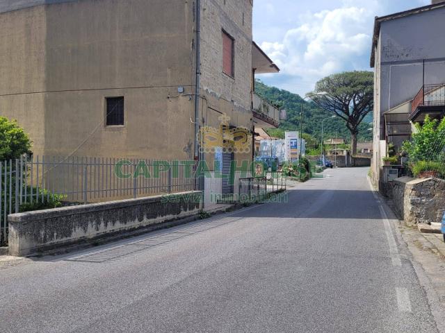 Terreno in vendita a Mercato San Severino, Campania