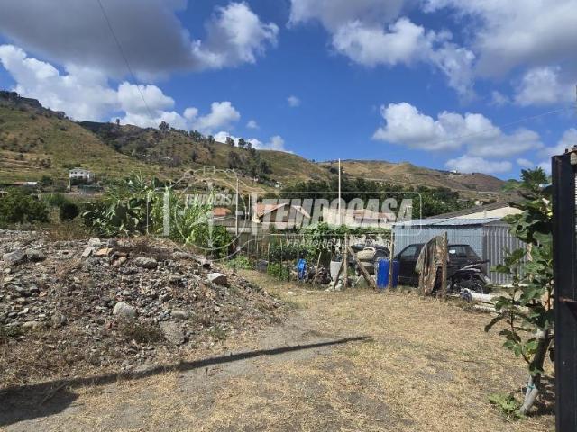 Terreno in vendita a VI Circoscrizione, Messina