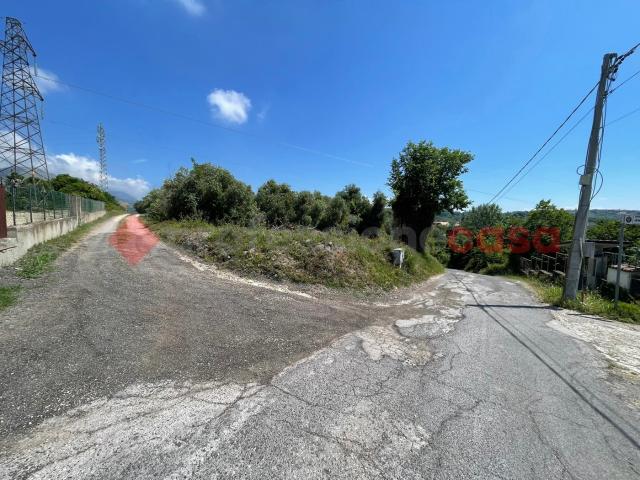 Terreno in vendita a Fontana Perrelli, Minturno