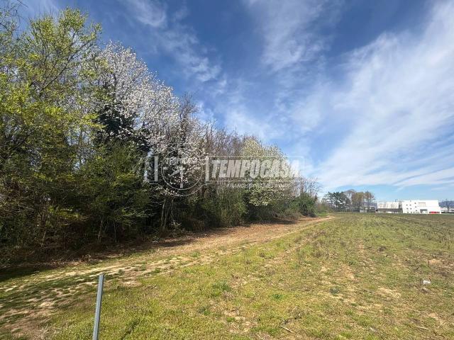 Terreno in vendita a Misinto, Lombardia