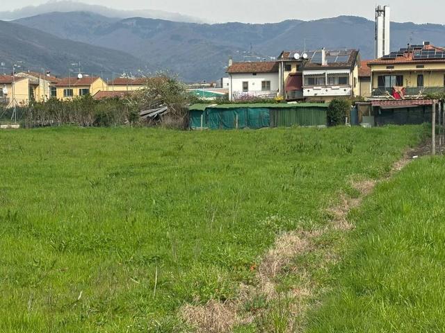 Terreno in vendita a Stazione, Montale
