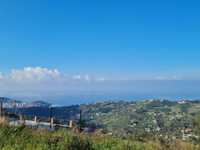 Terreno in vendita a Ogliastro Cilento, Campania
