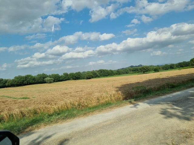Terreno in vendita a Mugnano, Perugia