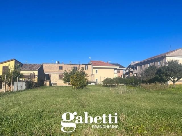 Terreno in vendita a Pignataro Maggiore, Campania