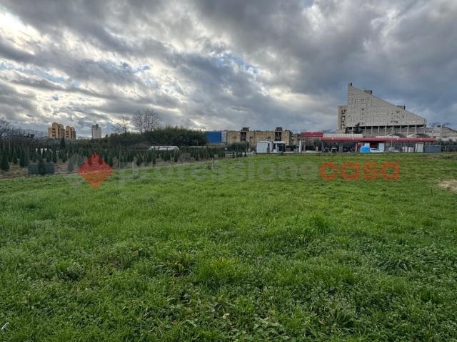 Terreno in vendita a Il Pettirosso, Pistoia