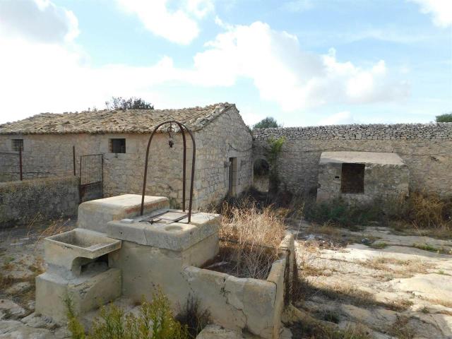 Terreno in vendita a Tresauro, Ragusa