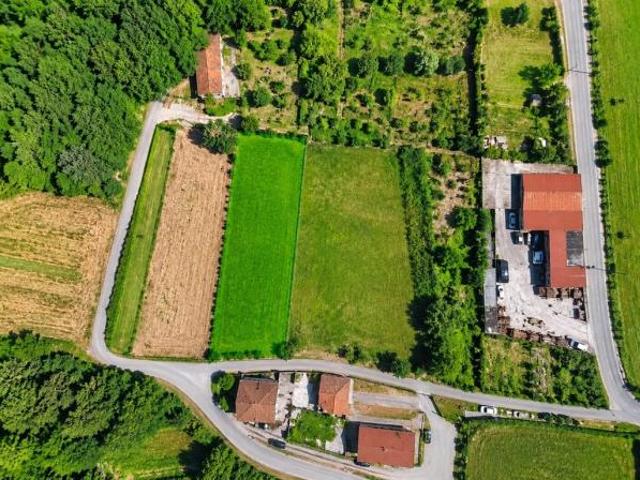 Terreno in vendita a Robbiate, Lombardia