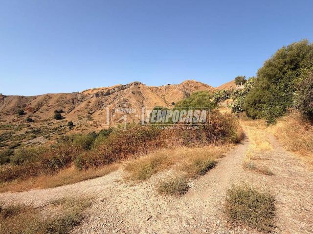 Terreno in vendita a Roccalumera, Sicilia