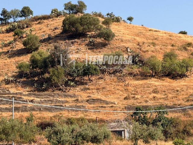 Terreno in vendita a Roccalumera, Sicilia