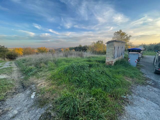 Terreno in vendita a Siena, Toscana