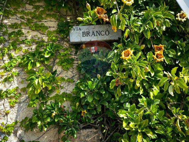 Terreno in vendita a Taormina, Sicilia
