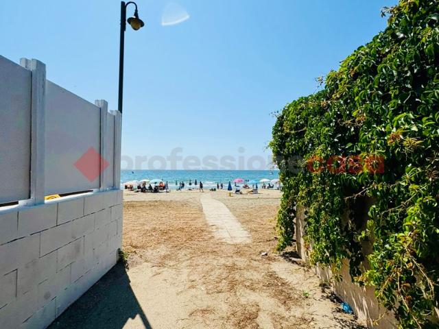 Terreno in vendita a Terracina, Lazio