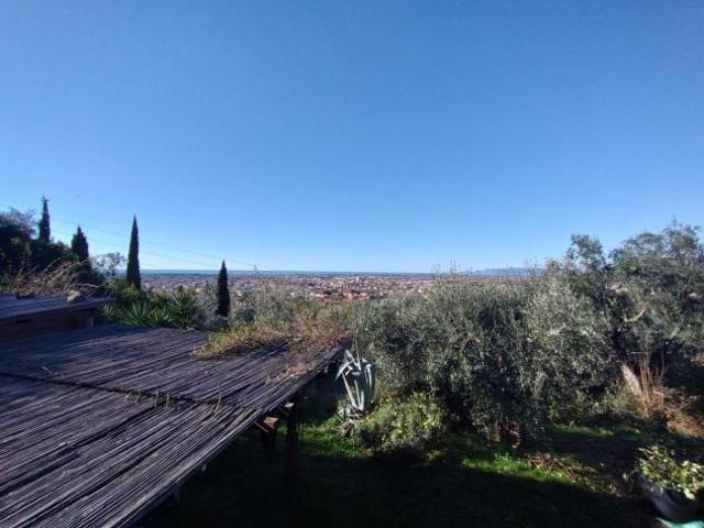 Terreno in vendita a Tonfano, Toscana