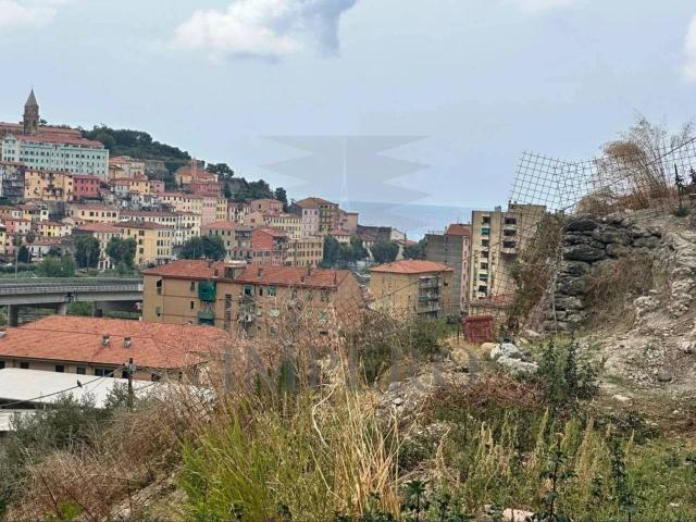 Terreno in vendita a Ventimiglia, Liguria