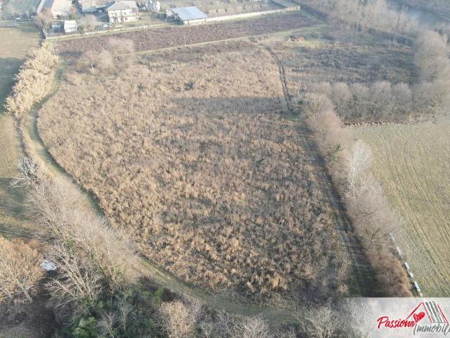Terreno in vendita a Sud-Est, Brenzone