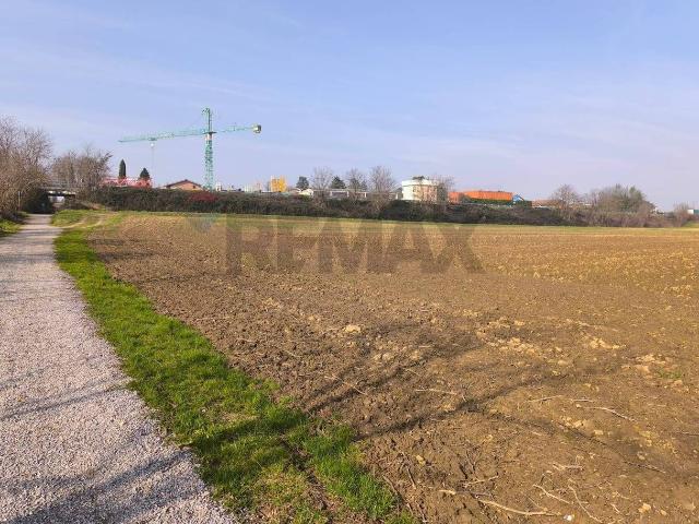 Terreno in vendita a Oldaniga, Vimercate