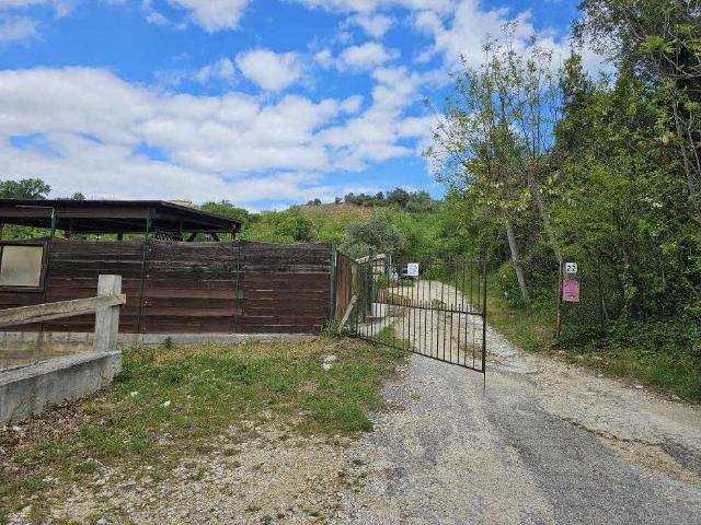 Terreno in vendita a Chieti, Abruzzo