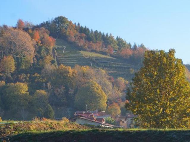 Terreno in vendita a Corna, Sotto Il Monte Giovanni